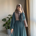 দুবাই চেরী কাপড়ের সামিরা বোরকা