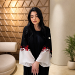 পিংক এন্ড রেড রোজ এমব্রয়ডারি বোরকা